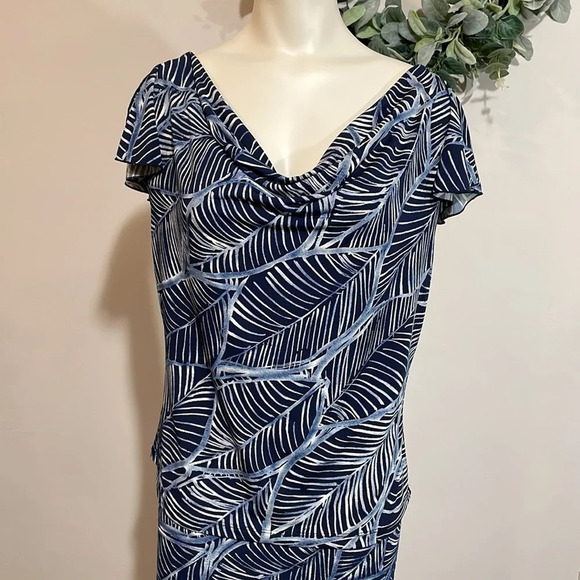 Express 2 piece skirt set leaf print L - Picture 2 of 16